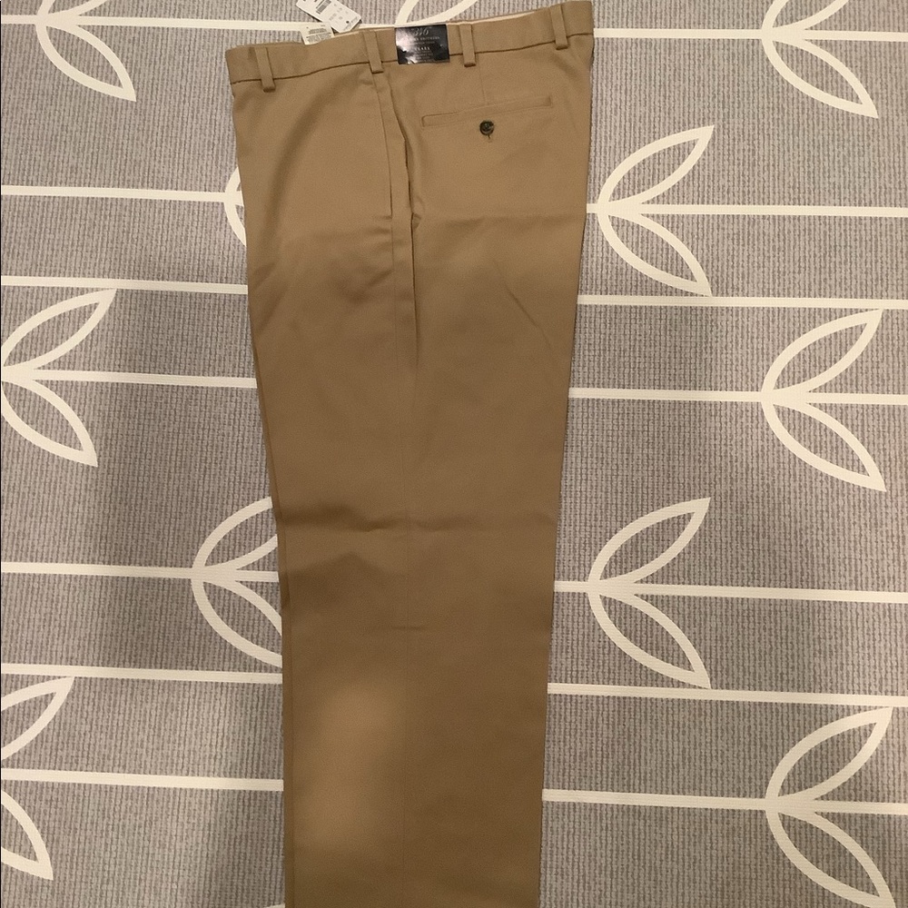 Brooks Brothers Advantage Chino